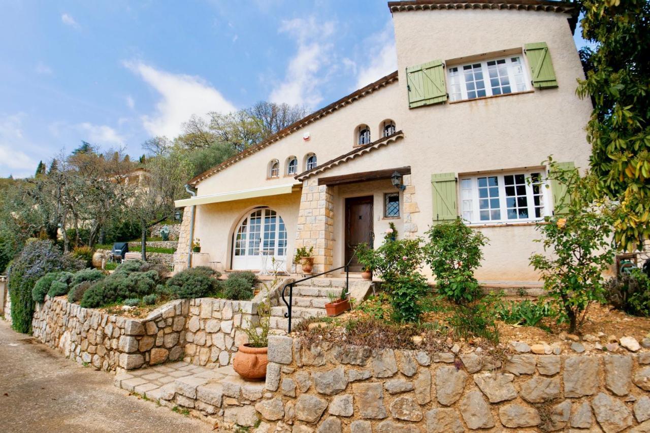 Villa Daphne Spéracèdes Bagian luar foto